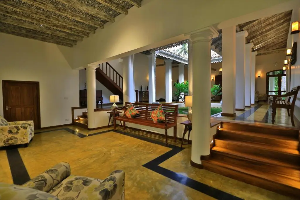 Ахангама: Amara Villa