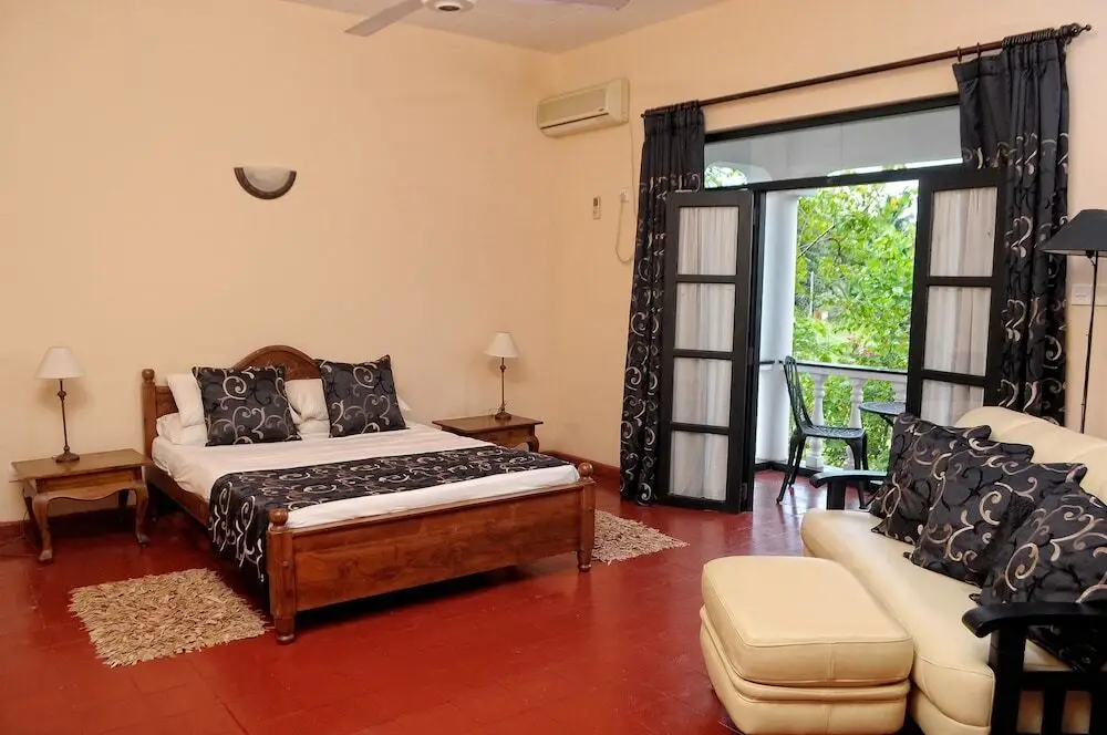 Вайккал: villa suriyagaha hotel