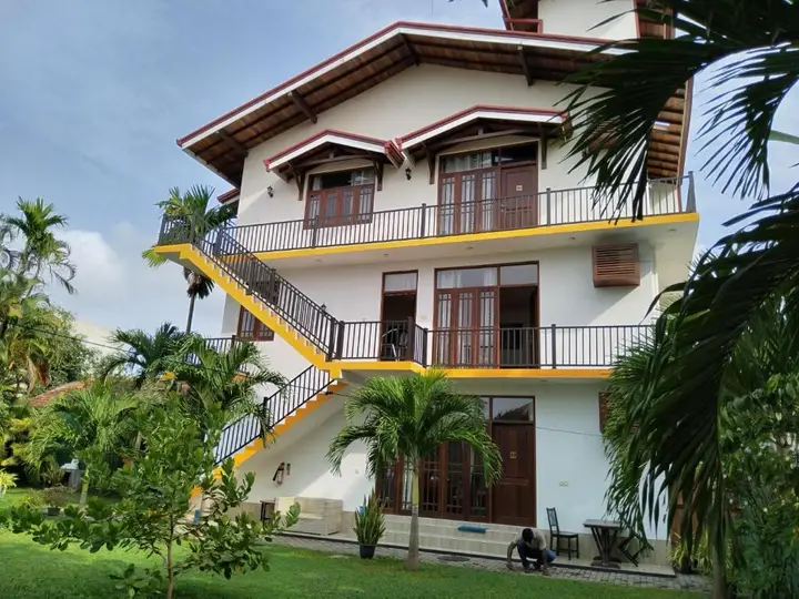 Негомбо: Lioni Holidays Villa