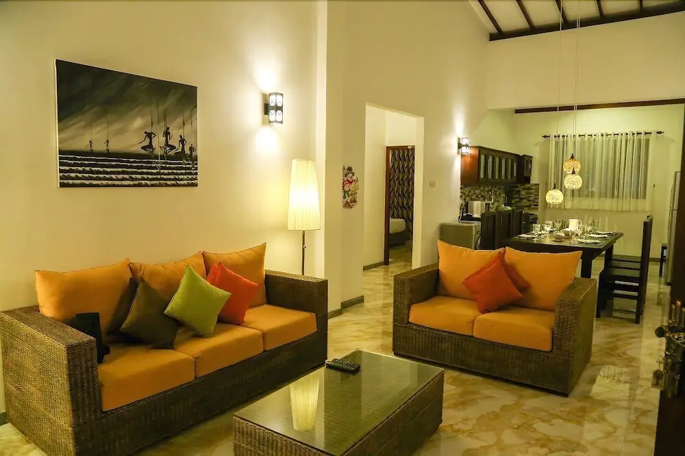 Хиккадува: Sithi Villas