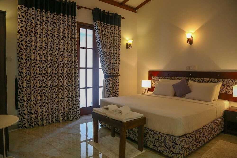 Хиккадува: Sithi Villas