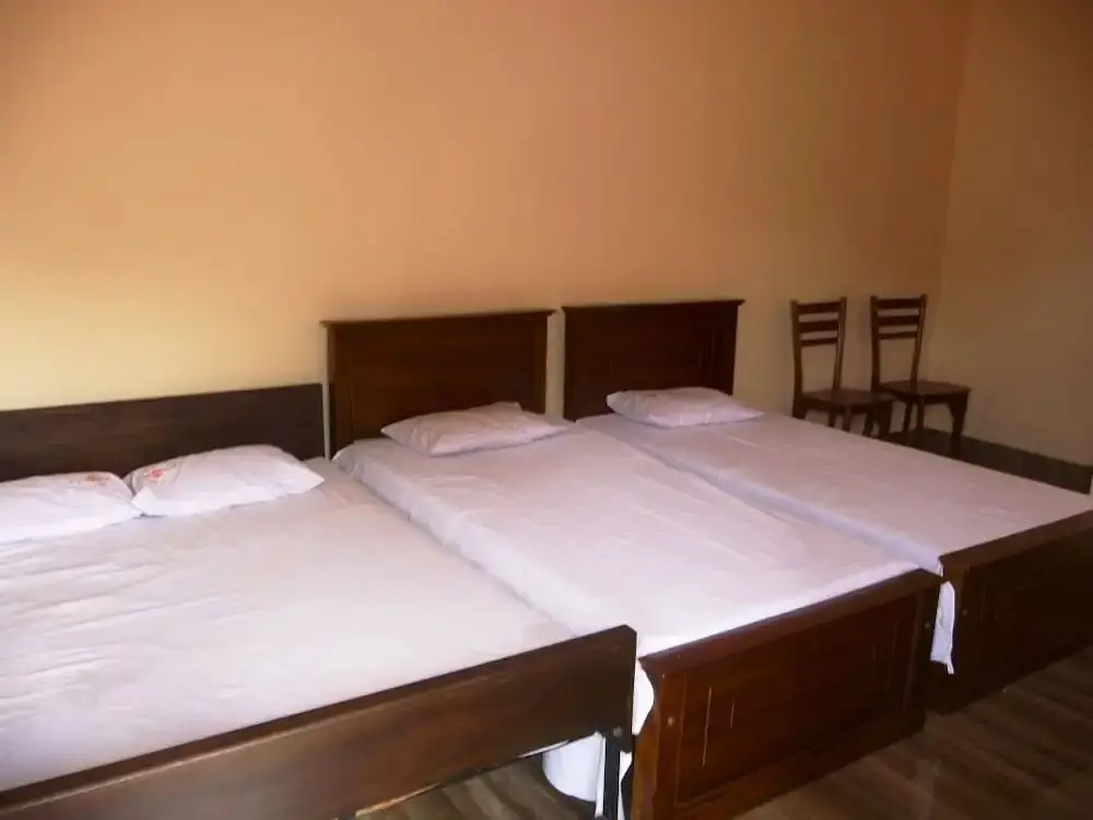 Катарагама: Palugaha Pilgrim Resort