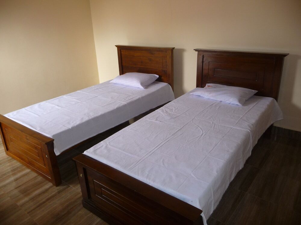 Катарагама: Palugaha Pilgrim Resort
