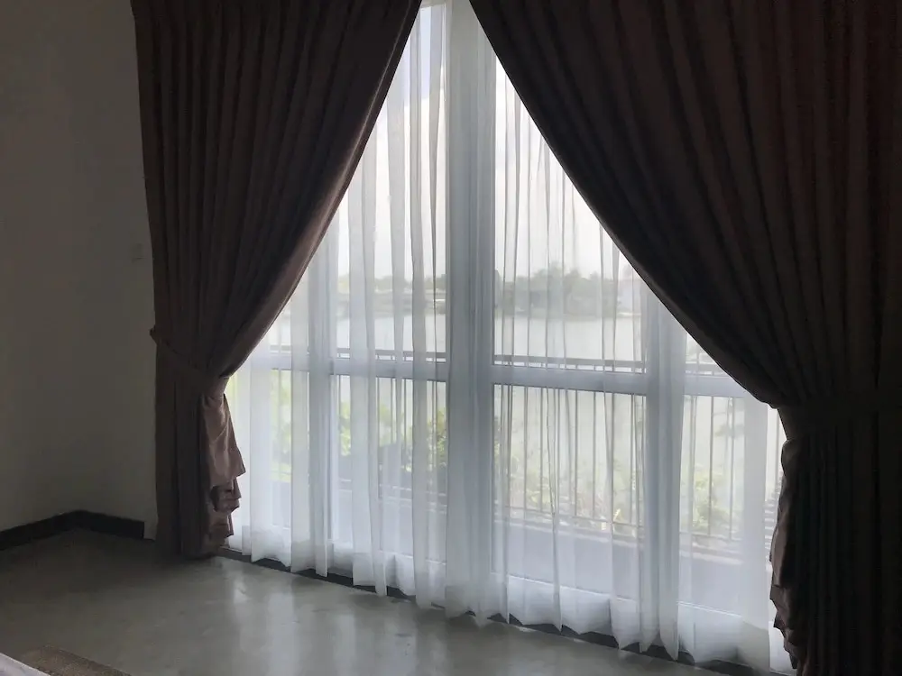 Ваттала: Villa by the Edge