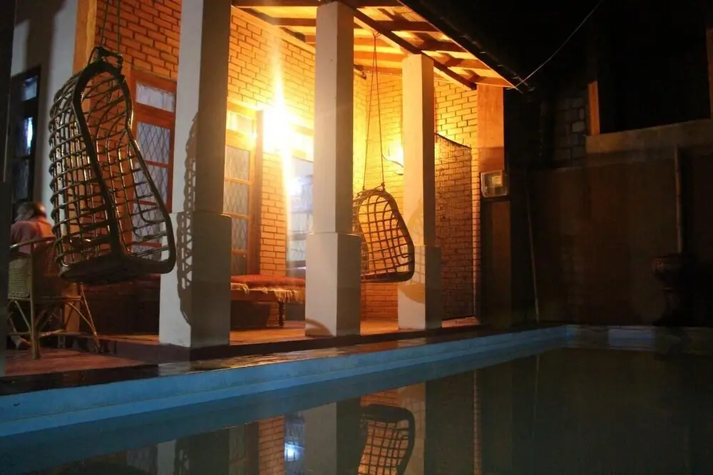 Канди: Plantation Retreat