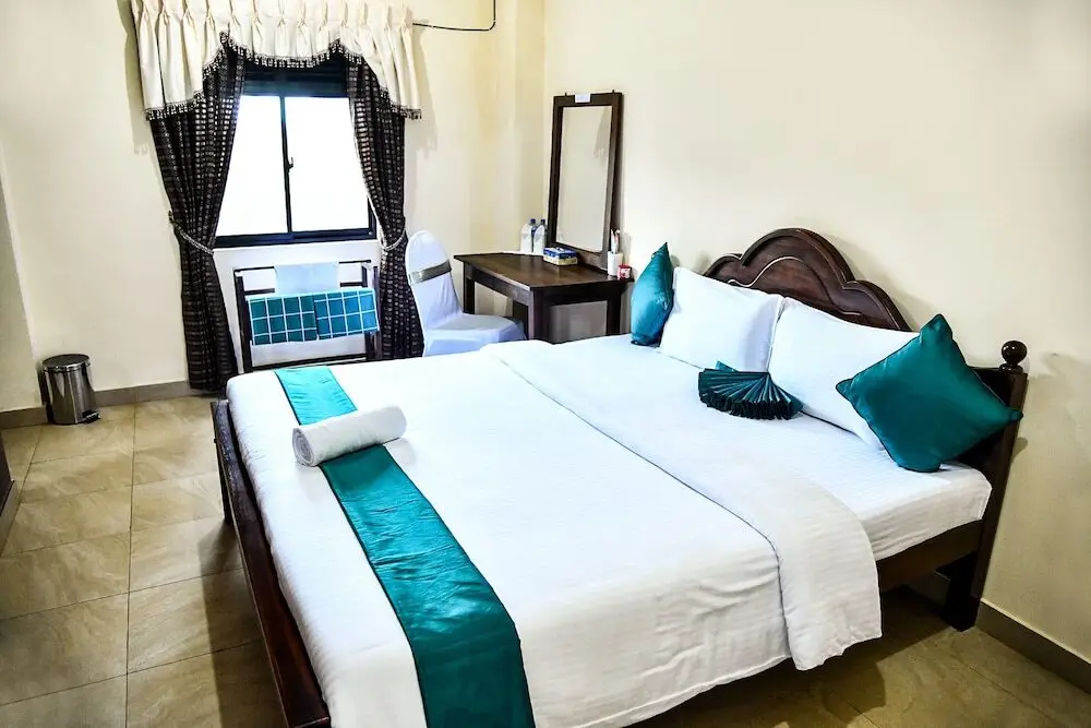 Хаттон: Sri Krishna Bhavan Hotel