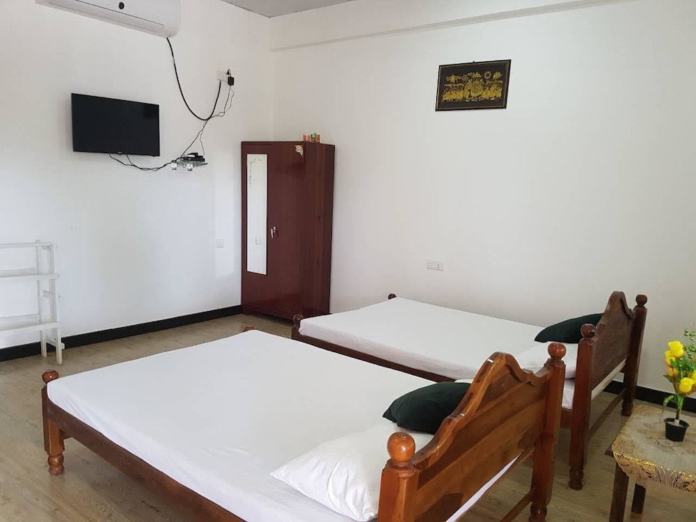 Нилавели: Nilaveli Star View Hotel