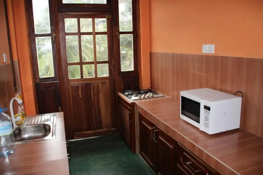 Канди: Selfcate Luxury Apartments