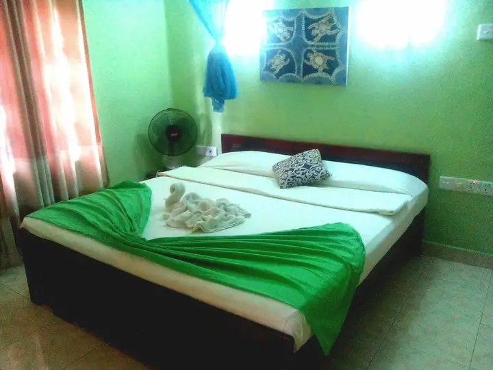 Негомбо: Tourist Holiday Home