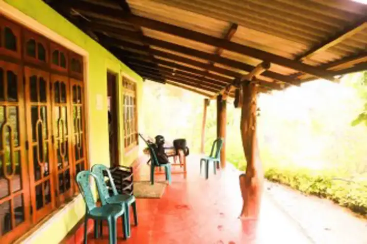 Элла: Yoho Kapila Relax Lodge
