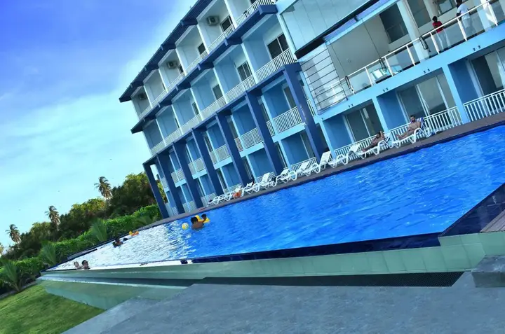 Тринкомали: Skandig Beach Resort