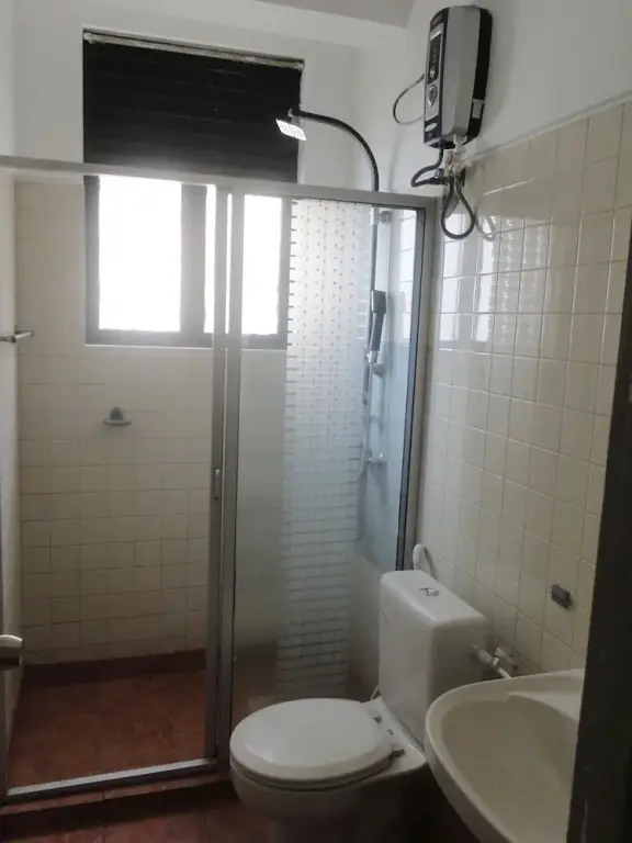 Коломбо: BRAMA Servizez - Station Court 2