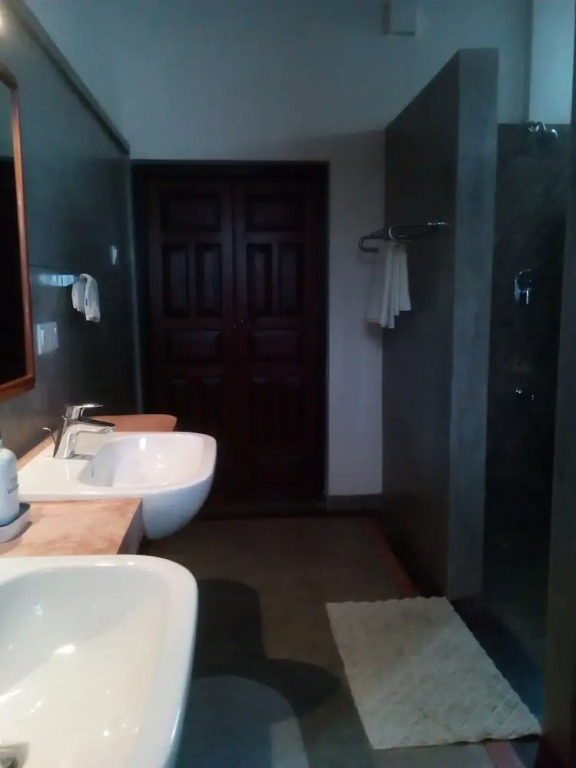 Путталам: Monsoon Villa