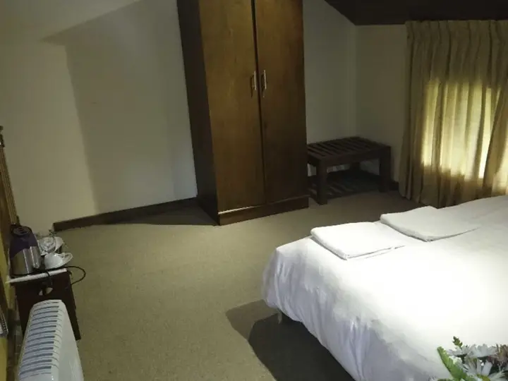 Нувара-Элия: Yoho Villa Acacia