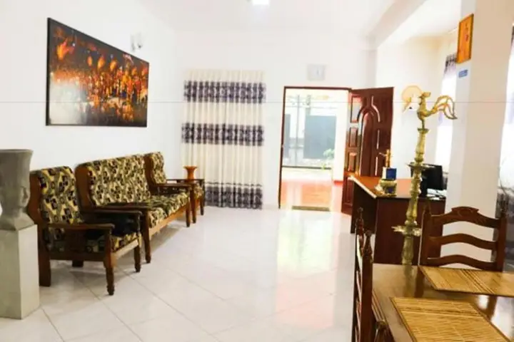 Канди: Yoho Travellers Residence