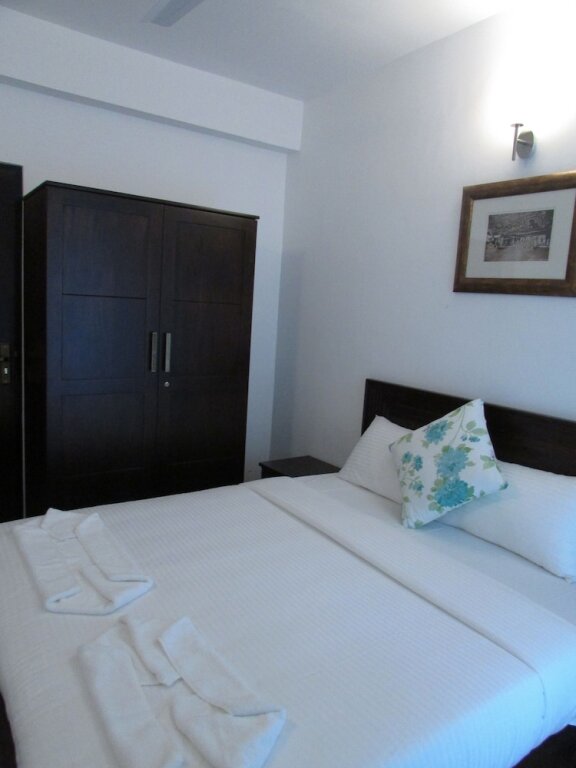 Нувара-Элия: Floriden Apartments