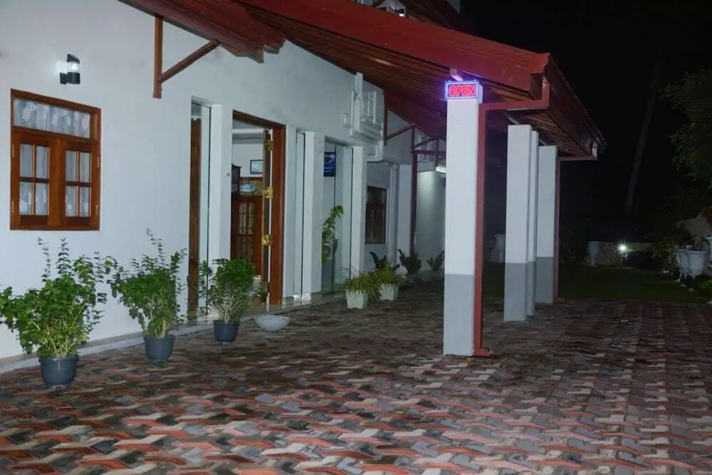 Негомбо: Ryan Resident And Restaurant