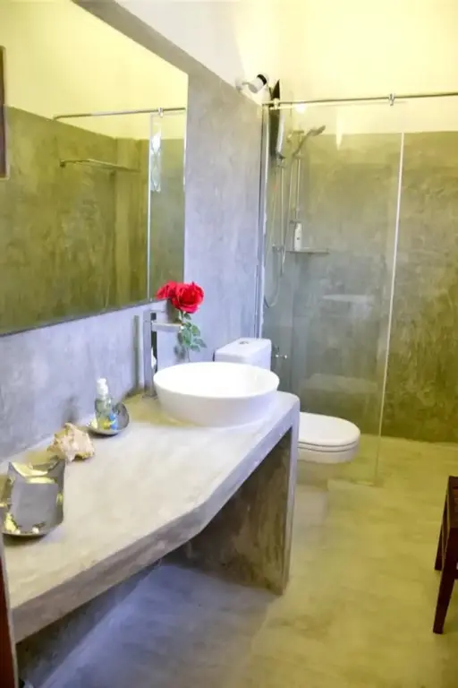 Хиккадува: House With one Bedroom in Hikkaduwa, With Wonderful Lake View, Furnish