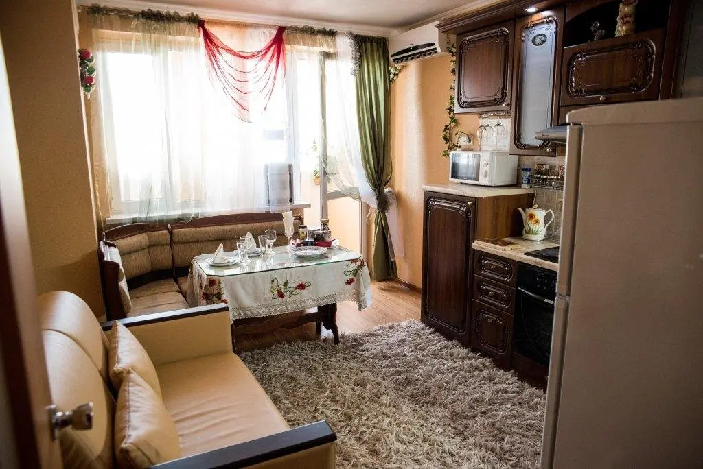 Ростов-на-Дону: Akropol Na Halturinskom 85 Apartments