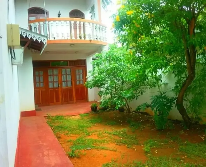 Галле: Villa Relax