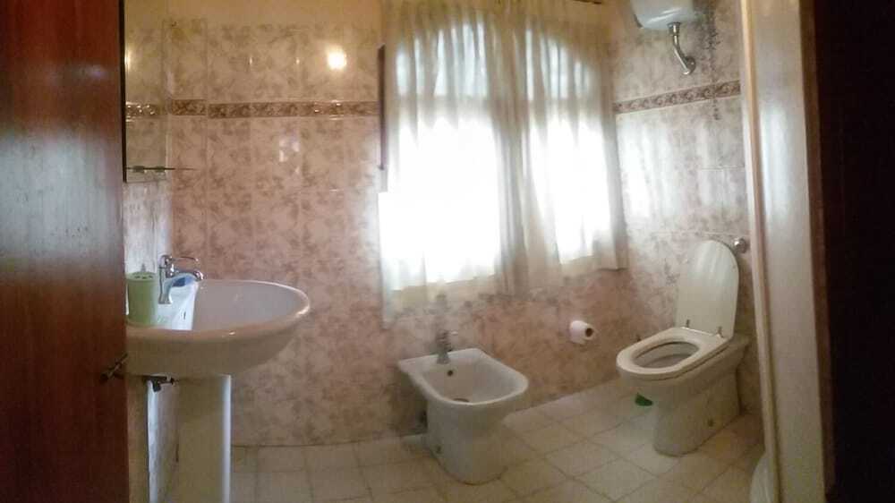 Галле: Villa Relax