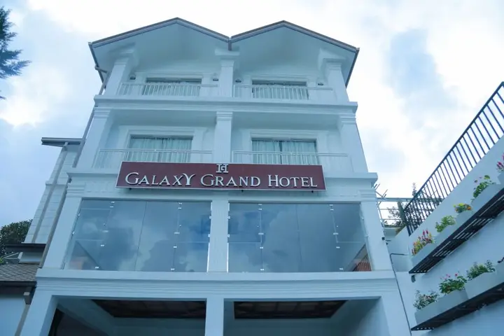 Нувара-Элия: Galaxy Grand Hotel