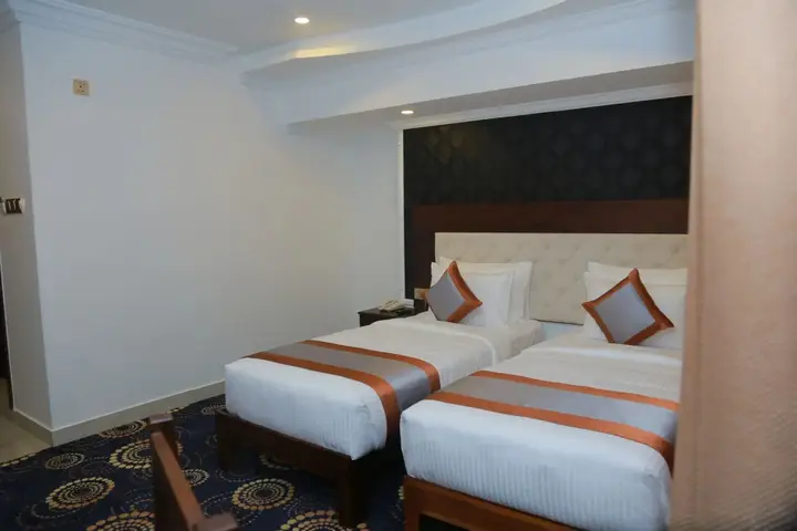 Нувара-Элия: Galaxy Grand Hotel