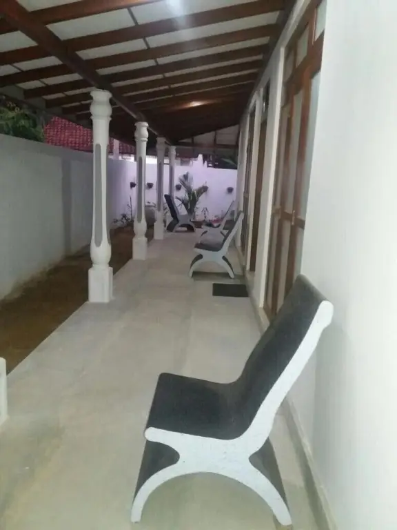 Унаватуна: White Lotus Villa