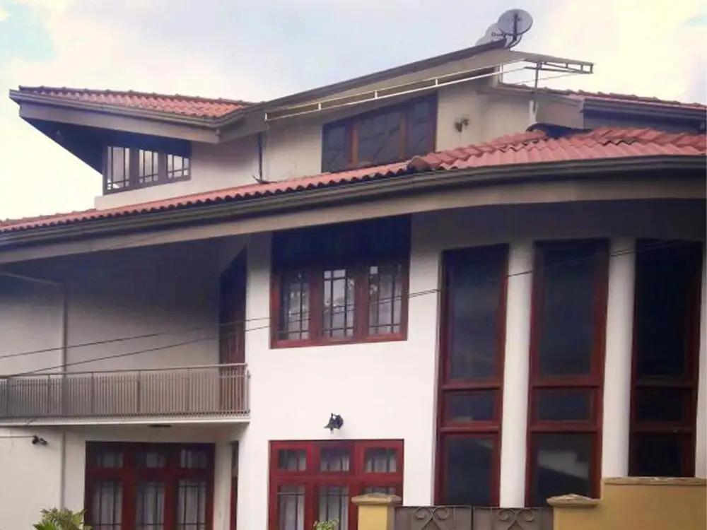 Канди: Oak Ray Villa