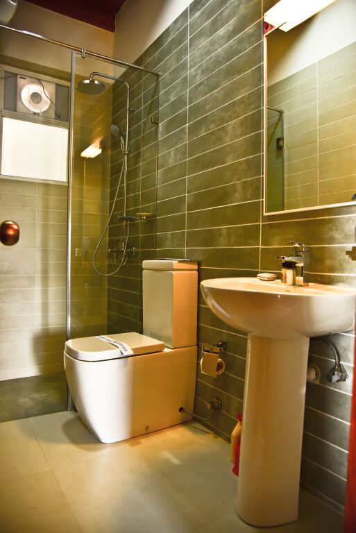 Нувара-Элия: Emirates Luxury Apartments