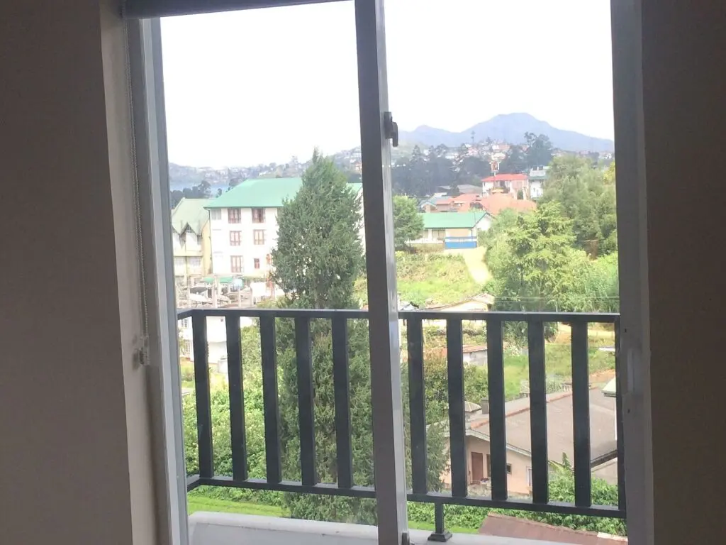 Нувара-Элия: Emirates Luxury Apartments