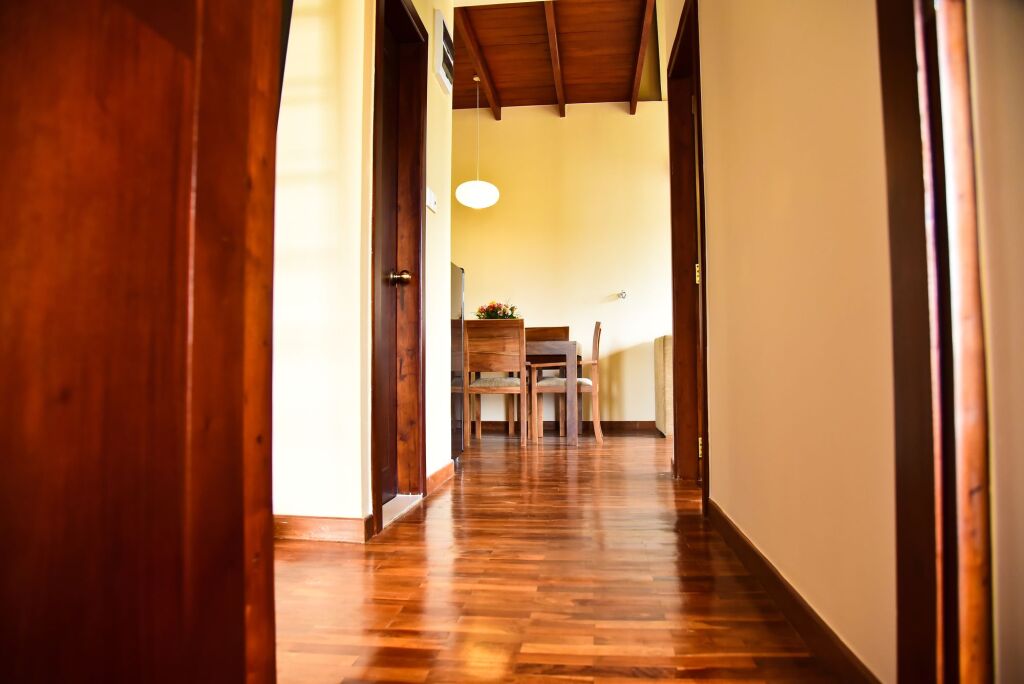 Нувара-Элия: Emirates Luxury Apartments