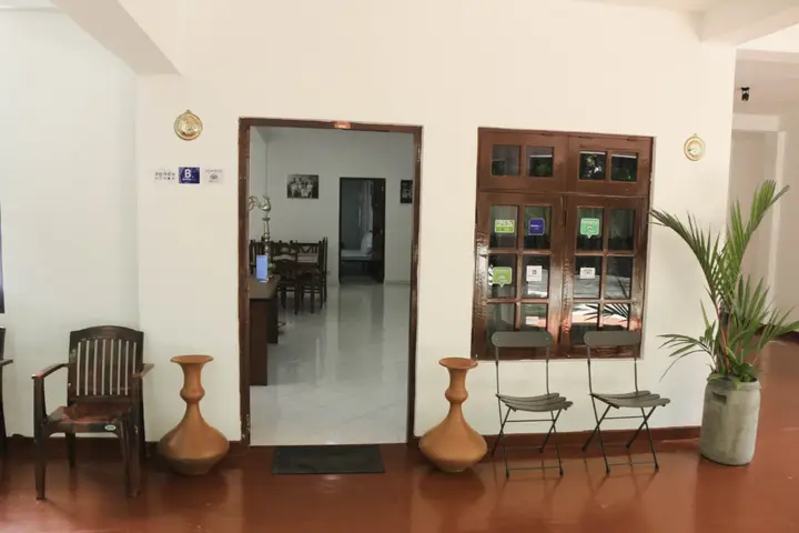 Канди: Гостевой Дом Yoho Travellers Residence