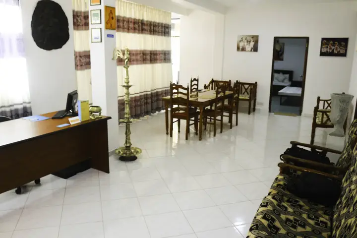 Канди: Гостевой Дом Yoho Travellers Residence