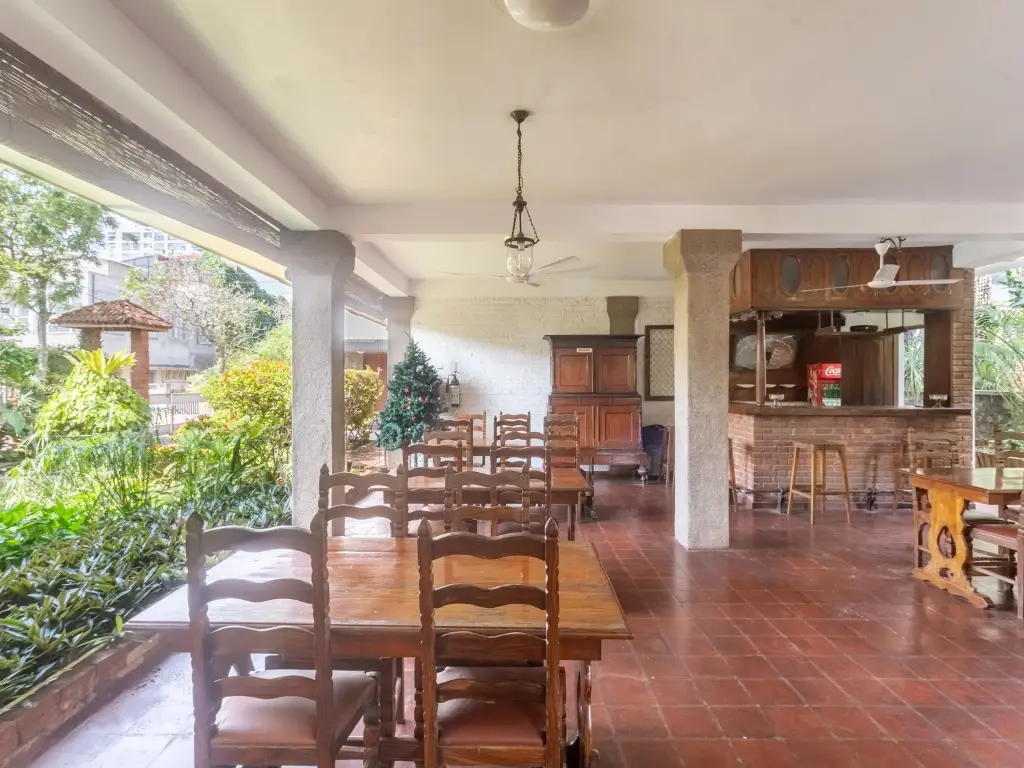 Гора Lavinia: Гостевой дом Yoho Ivory Inn