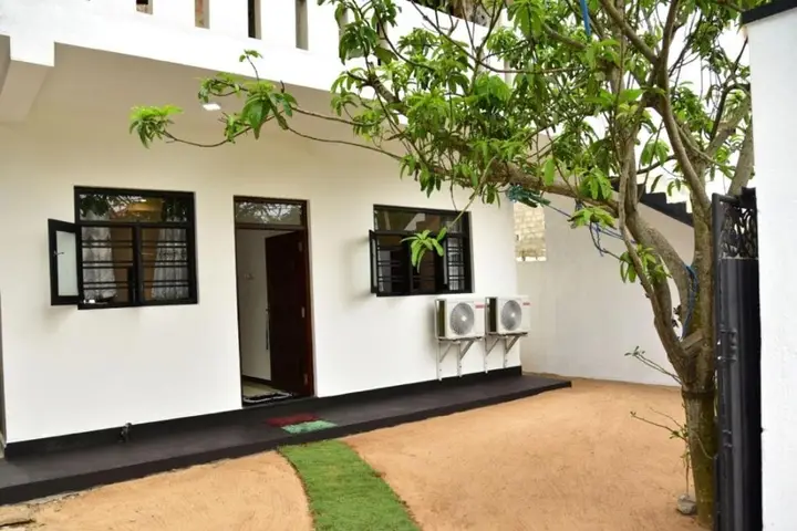 Хиккадува: Yoho Hikkaduwa Beach House