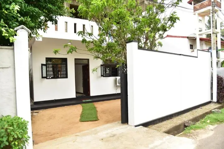 Хиккадува: Yoho Hikkaduwa Beach House