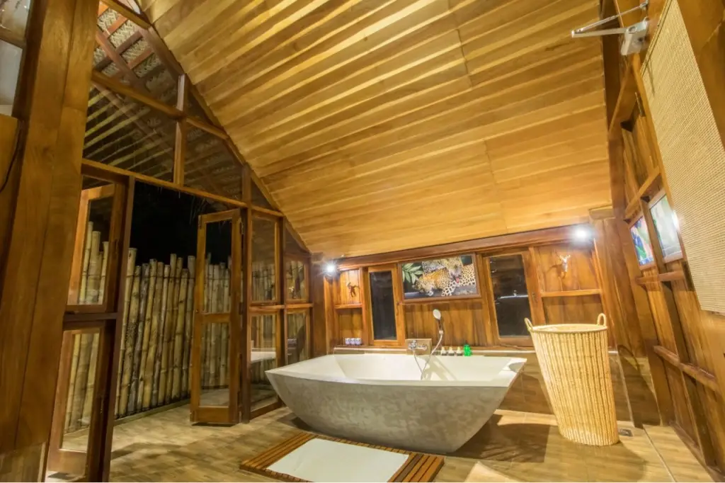 Анурадхапура: Thamaravila Wilpattu-Luxury Tented Safari Villas	