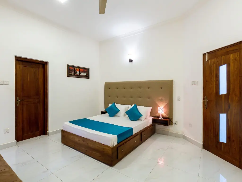 Гора Lavinia: Отель Yoho Villa Safari Colombo