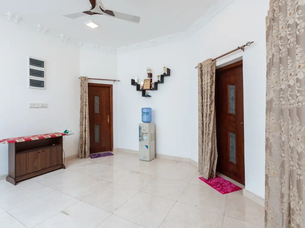 Гора Lavinia: Отель Yoho Villa Safari Colombo