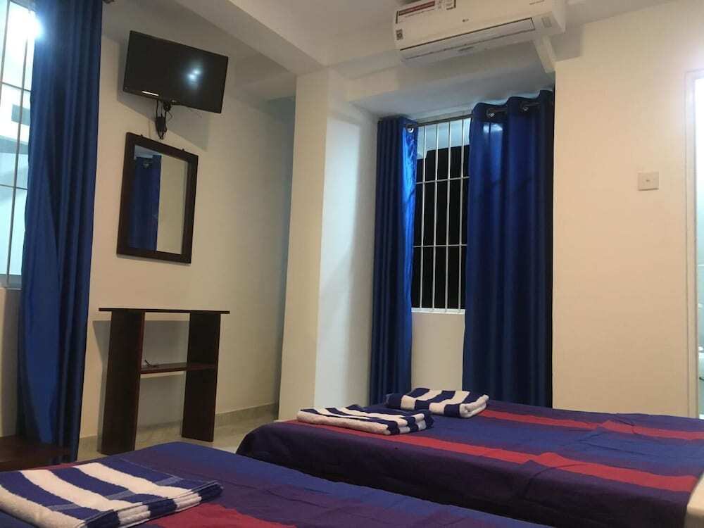 Канди: Lake Corner Inn