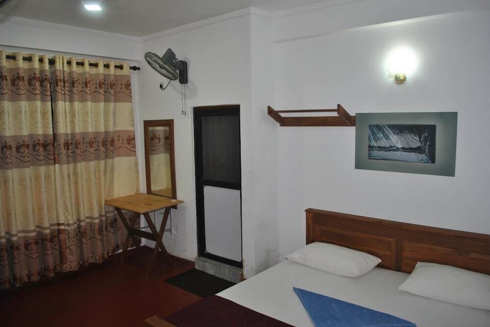 Анурадхапура: Senora Guest House