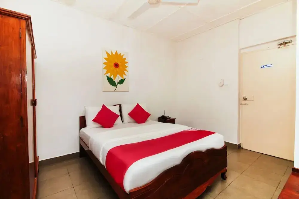 Коломбо: Oyo 228 Sea View Hotel