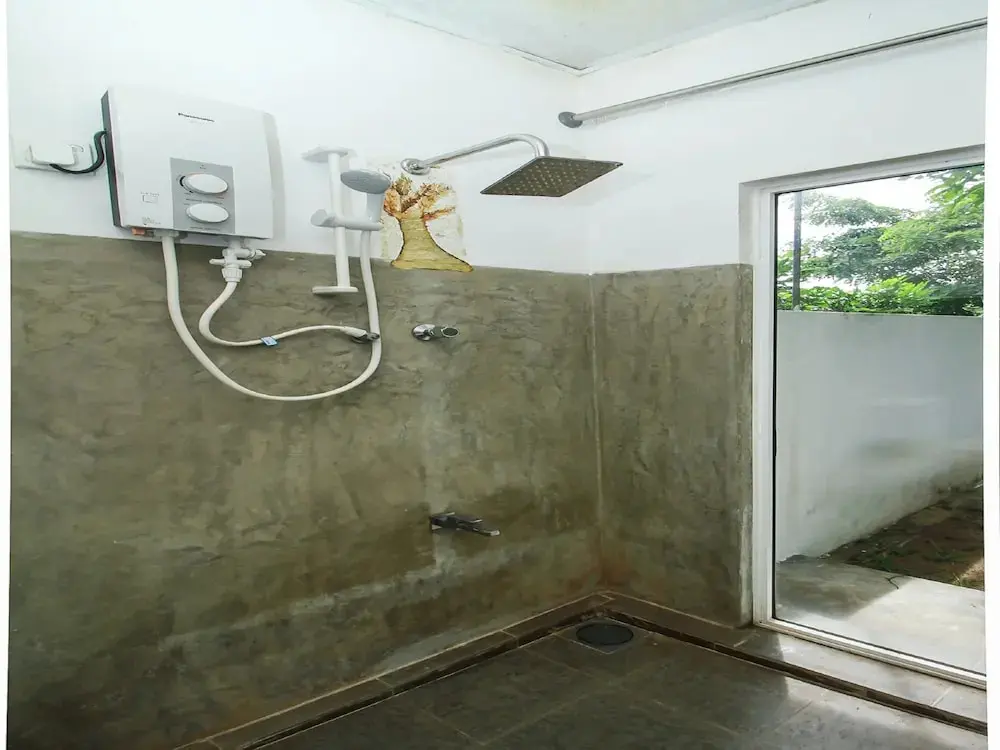 Катунаяке: OYO 242 Dhanamuthu Hotel And Banquets