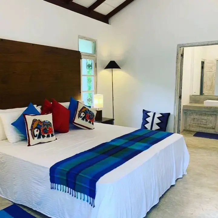 Элуванкулама: Governor's Camp Wilpattu