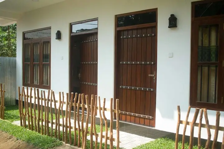Таларамба: Tanoaks Villa