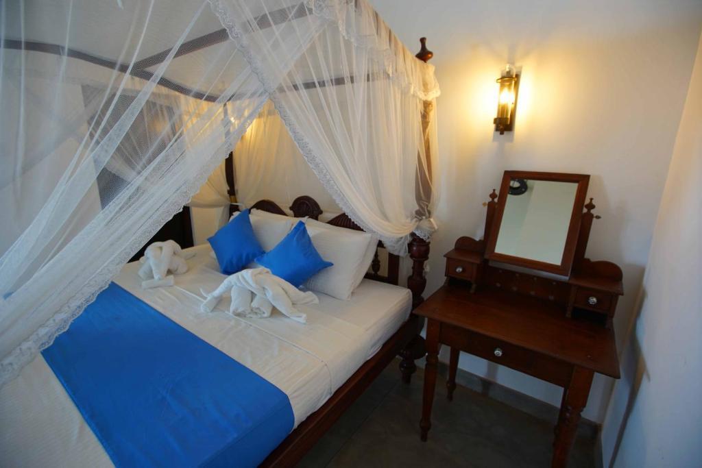 Галле: Kapugedara297