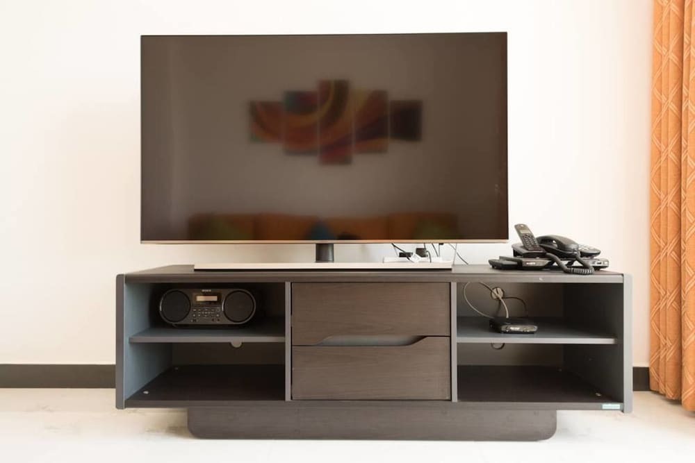 Гора Lavinia: Fully Furnished 2 Bedroom Apartment