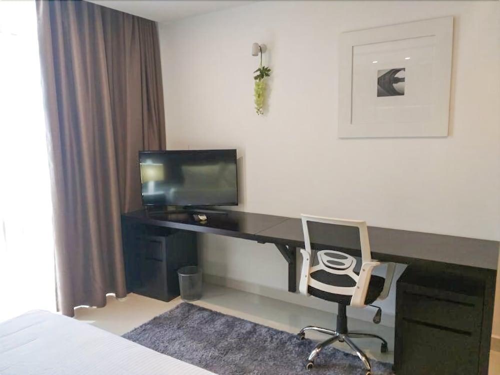 Коломбо: Platinum One Suites - 3 Bedroom