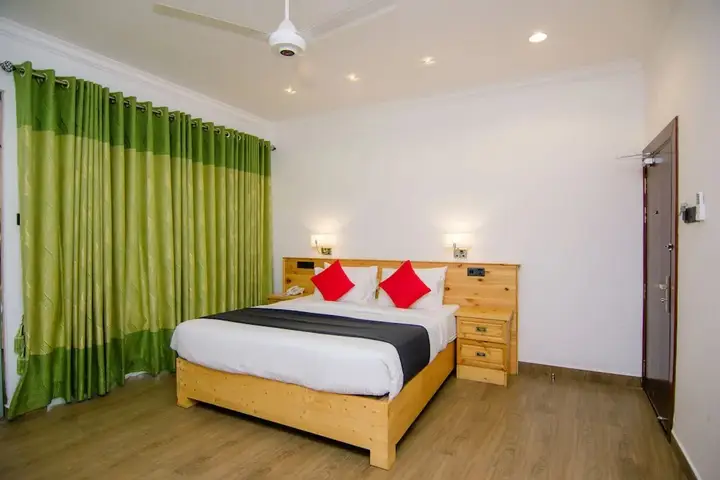Канди: Capital O 249 Elephant Bath Hotel